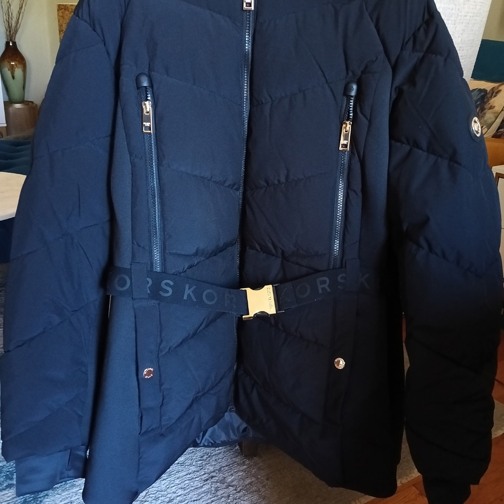 Michael Kors Black Quilted Belted Puffer Coat, Faux Fur Hood, Fits Size 2X/3X